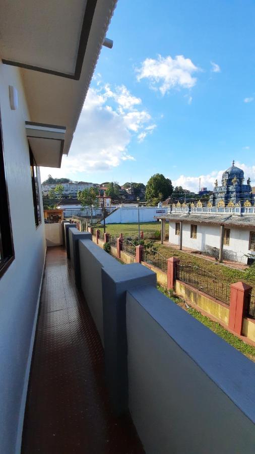 Varam Homestay Madikeri Esterno foto