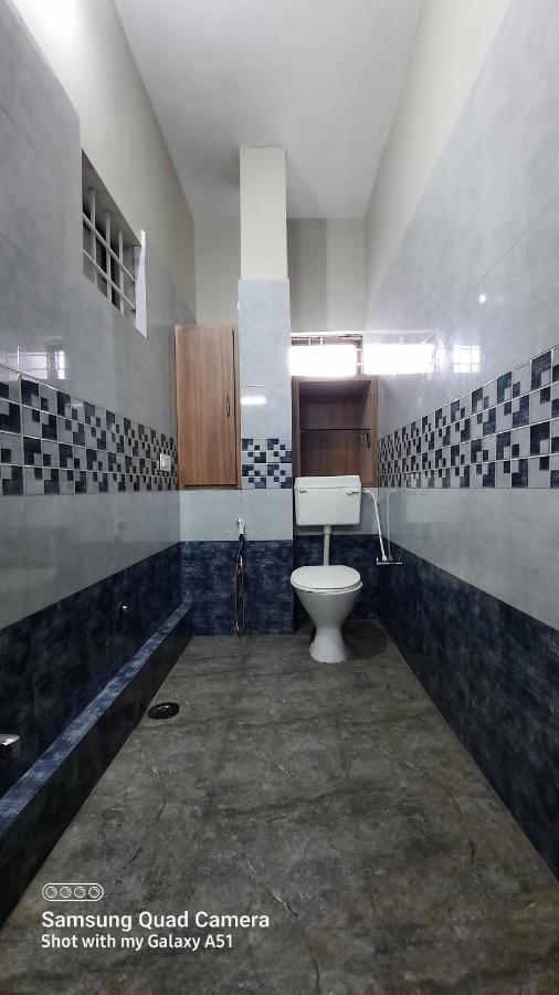 Varam Homestay Madikeri Esterno foto