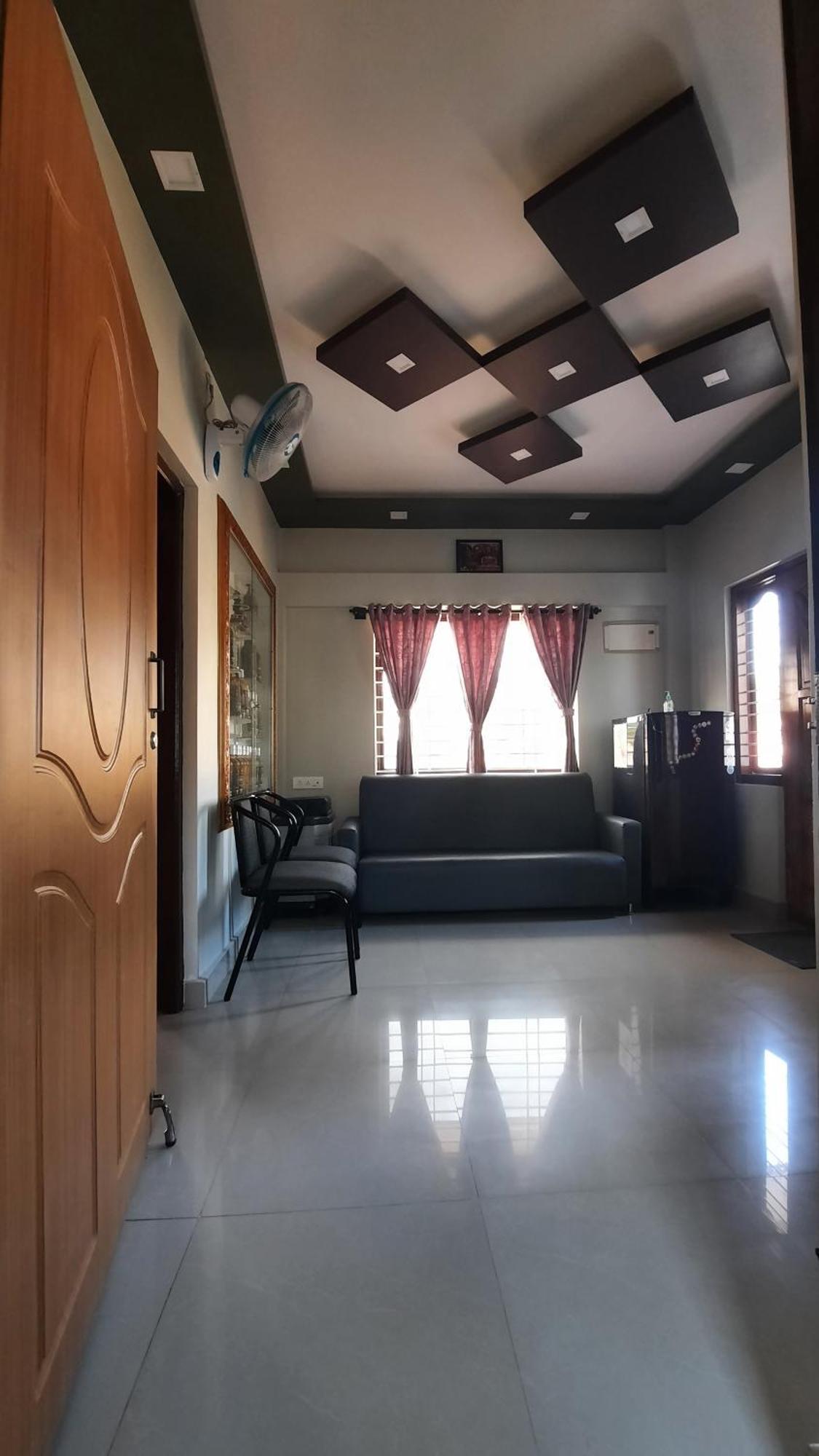 Varam Homestay Madikeri Esterno foto